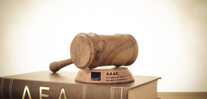 Ελάχιστο τεκμαρτό εισόδημα ατομικών επιχειρήσεων - Μη μεταβολή της κατοικίας σε χωριό μικρότερο των 500 κατοίκων - Απόδειξη της πραγματικής κατοικίας - Αποδοχή από τη ΔΕΔ